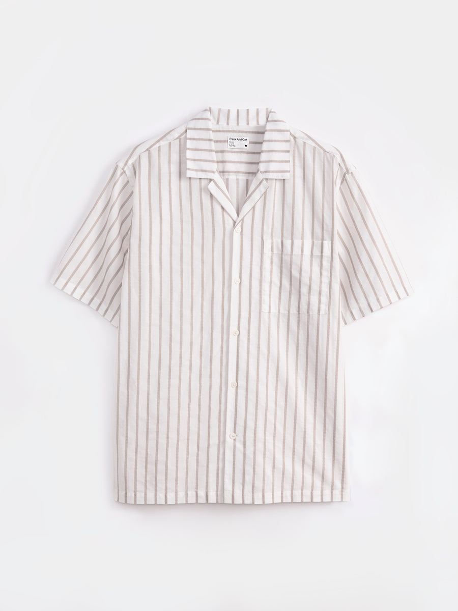 La chemise à col camp texturé
