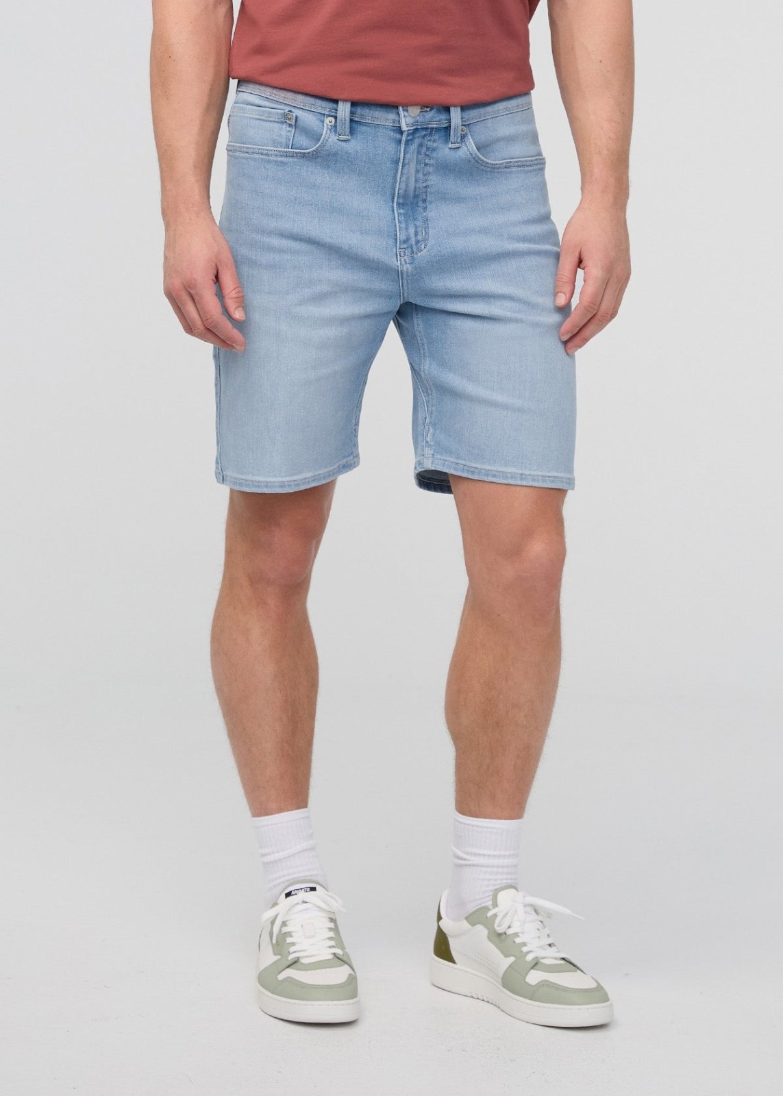 Short décontracté en denim Performance+
