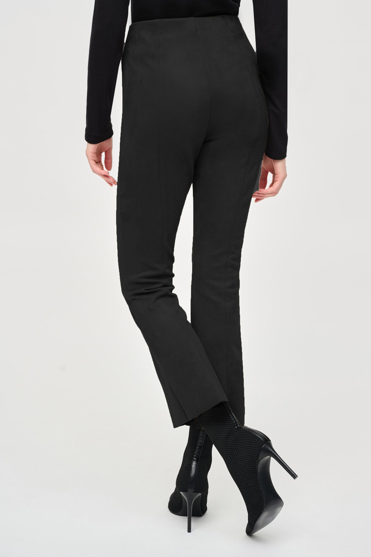 Pantalon évasé à chevilles en daim Scuba