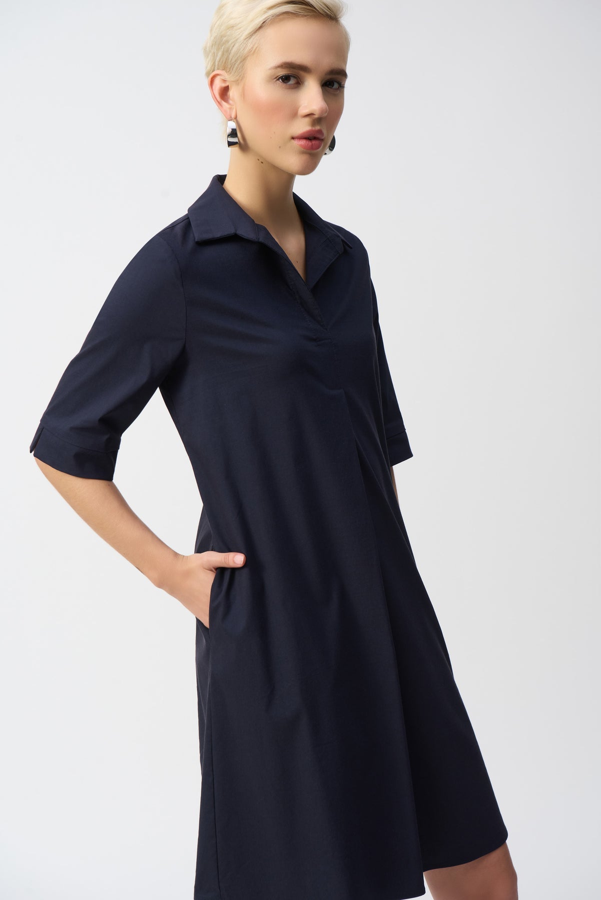Robe trapèze en popeline extensible