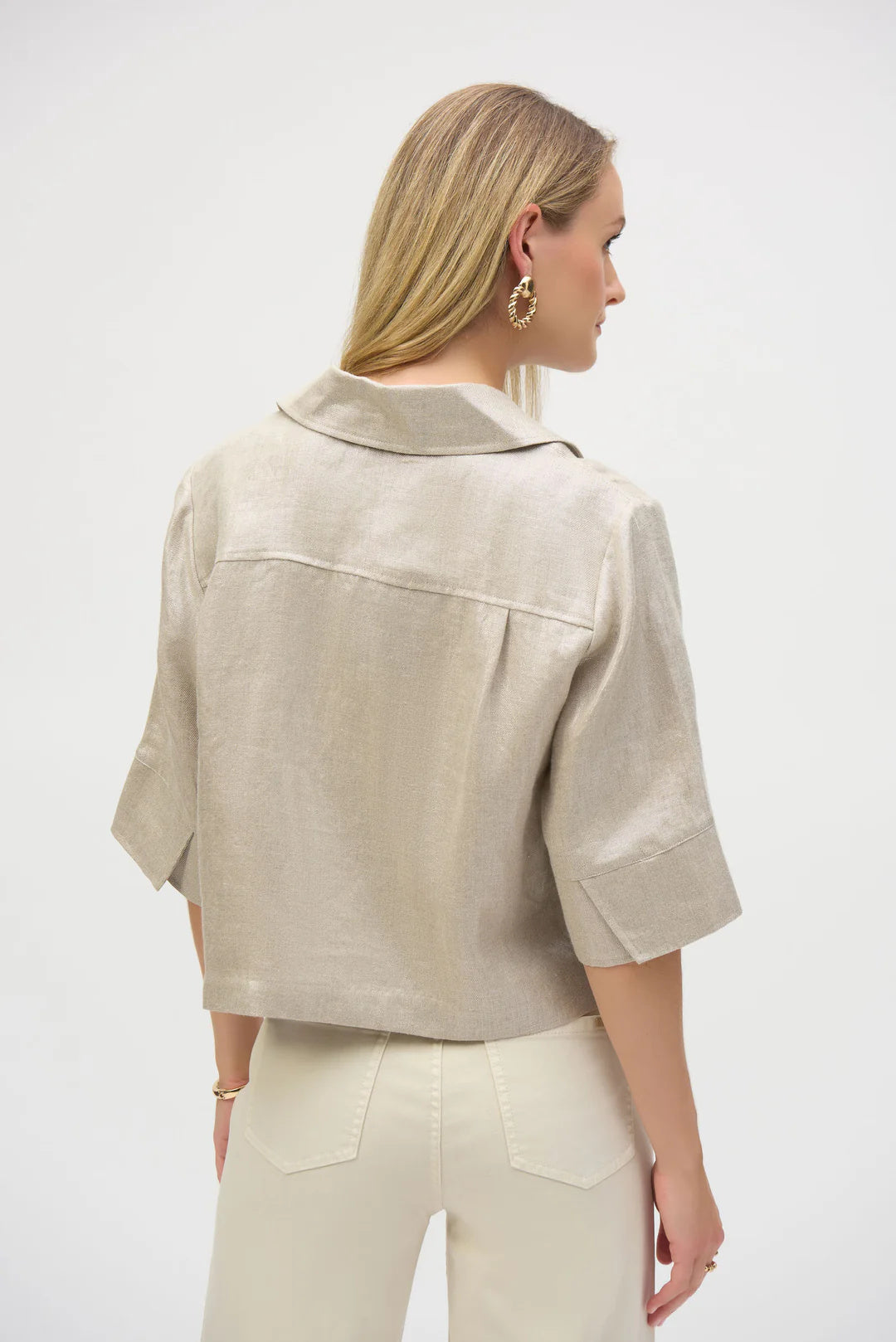 Veste courte à manches courtes