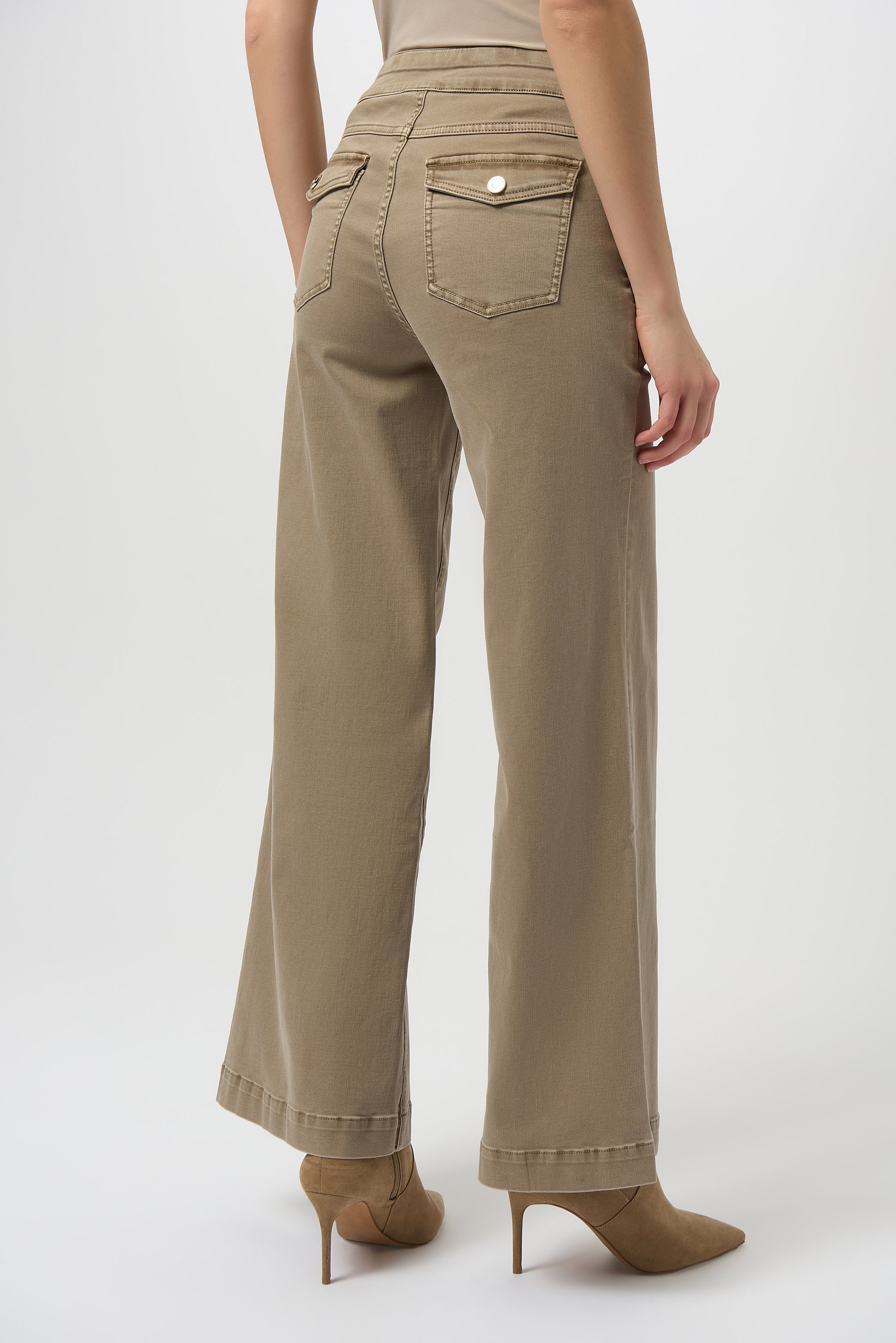 Wide-leg Mid-rise Pants