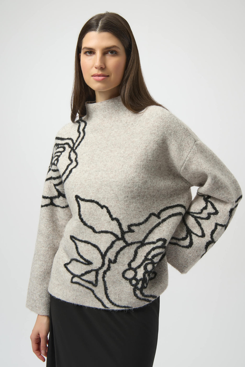 Pull brodé floral