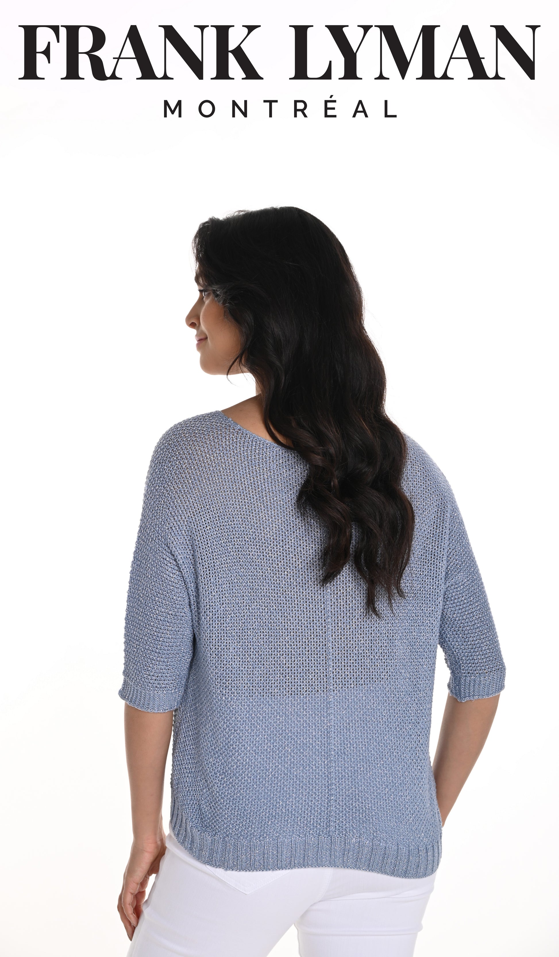 Pull en maille fleurie bleu/blanc cassé