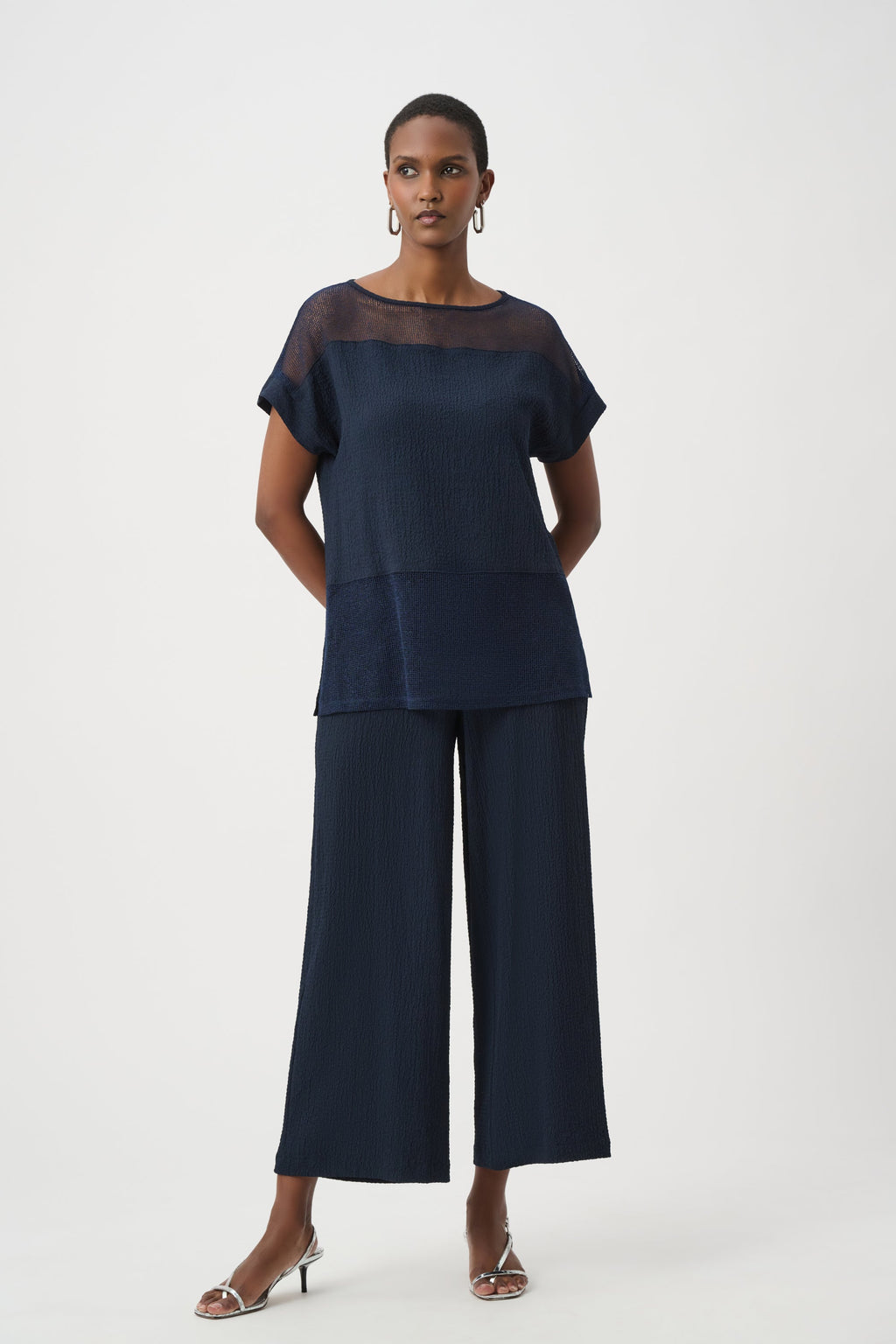 Square top with boat neckline