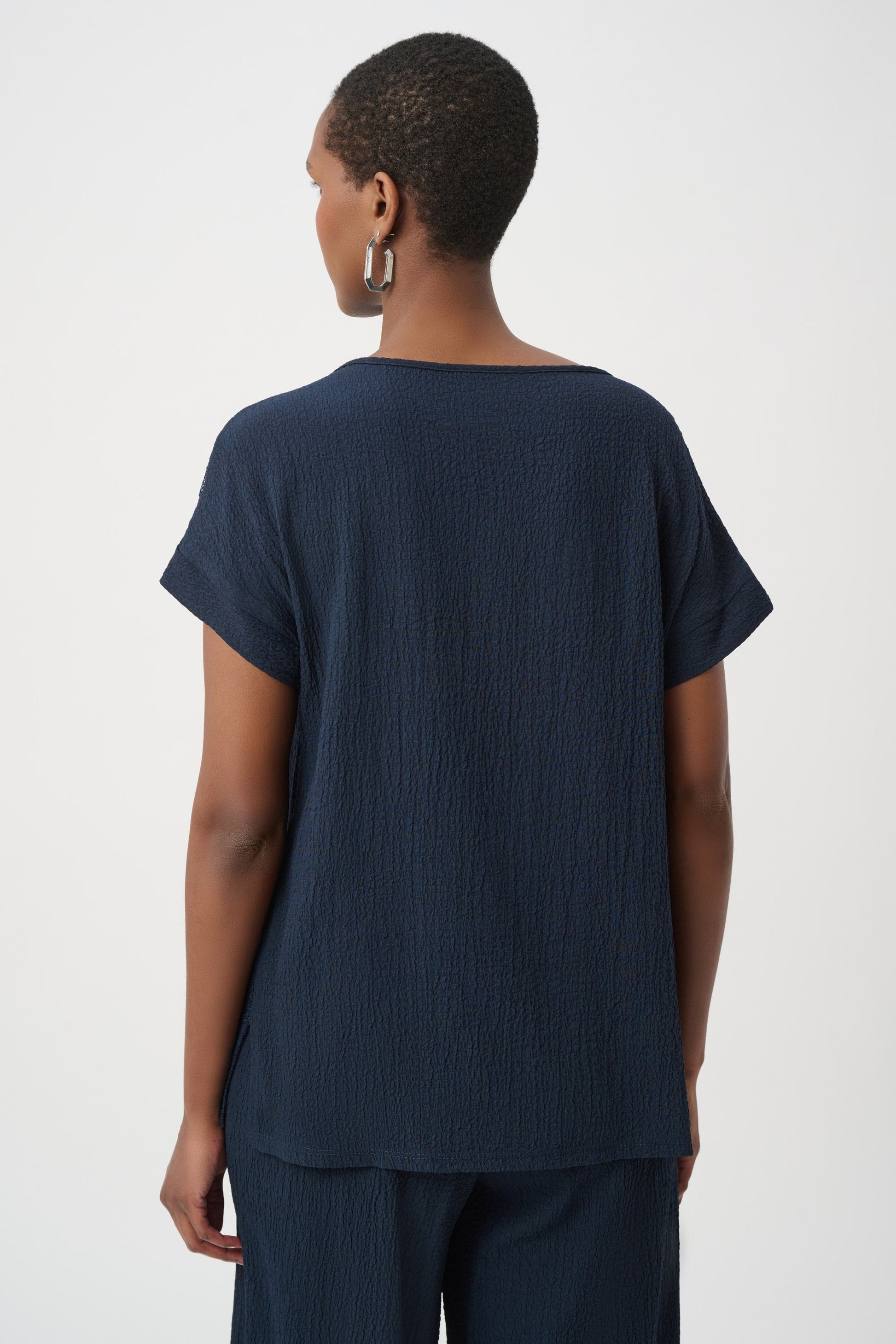 Square top with boat neckline
