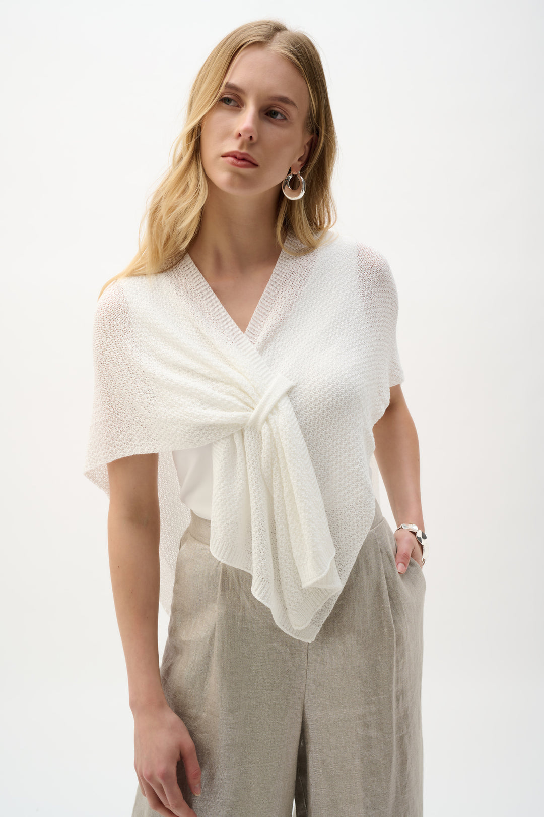 Cache-maillot drapé en maille douce