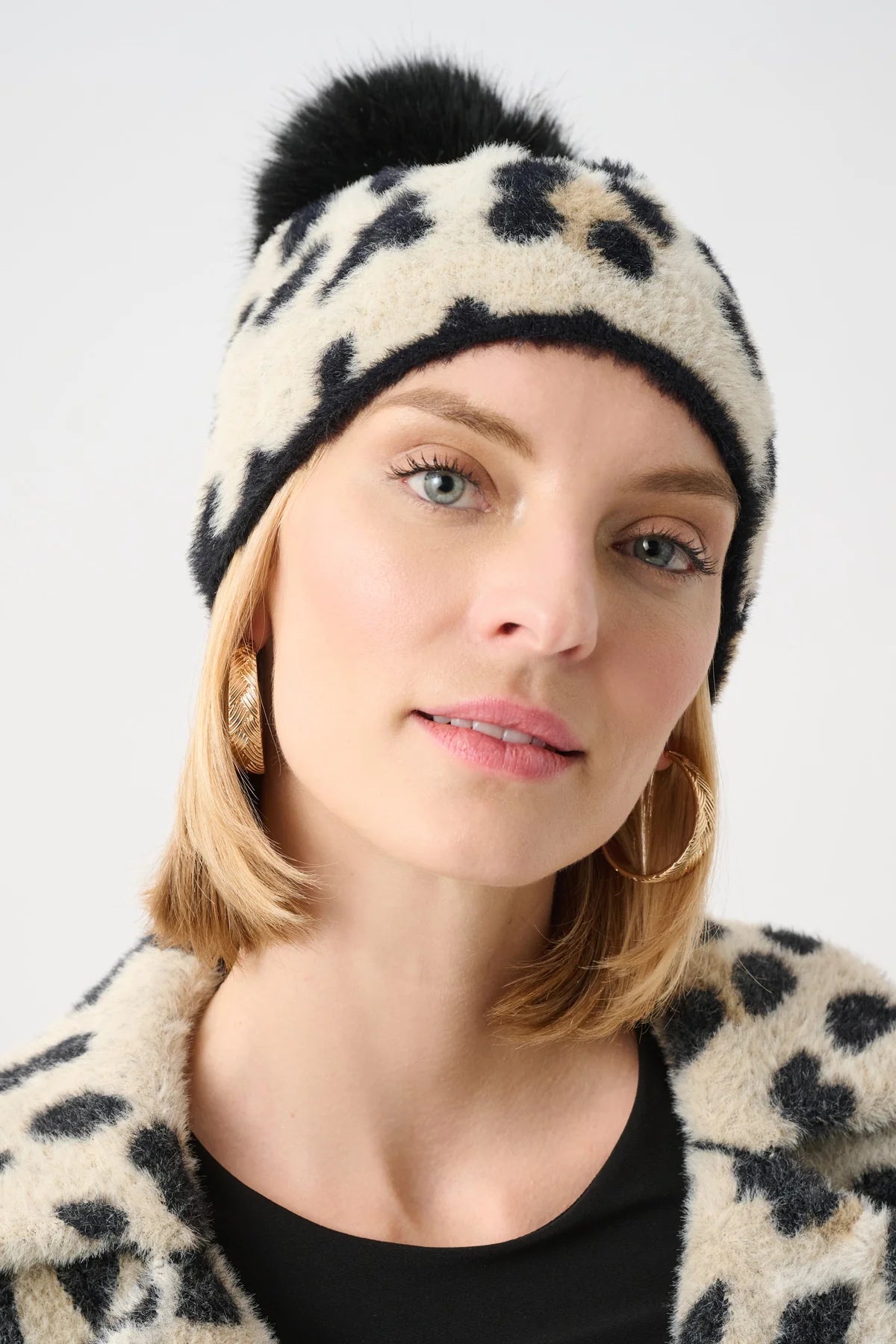 Bonnet à pompon avec motif animalier