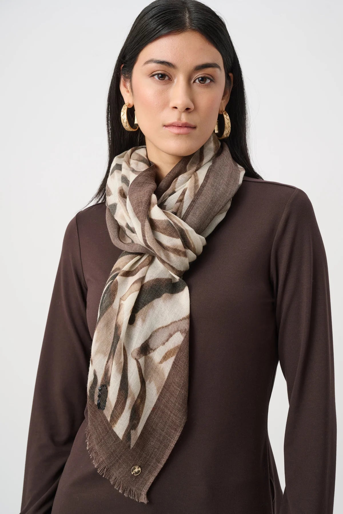 Écharpe en laine à motif animalier et franges