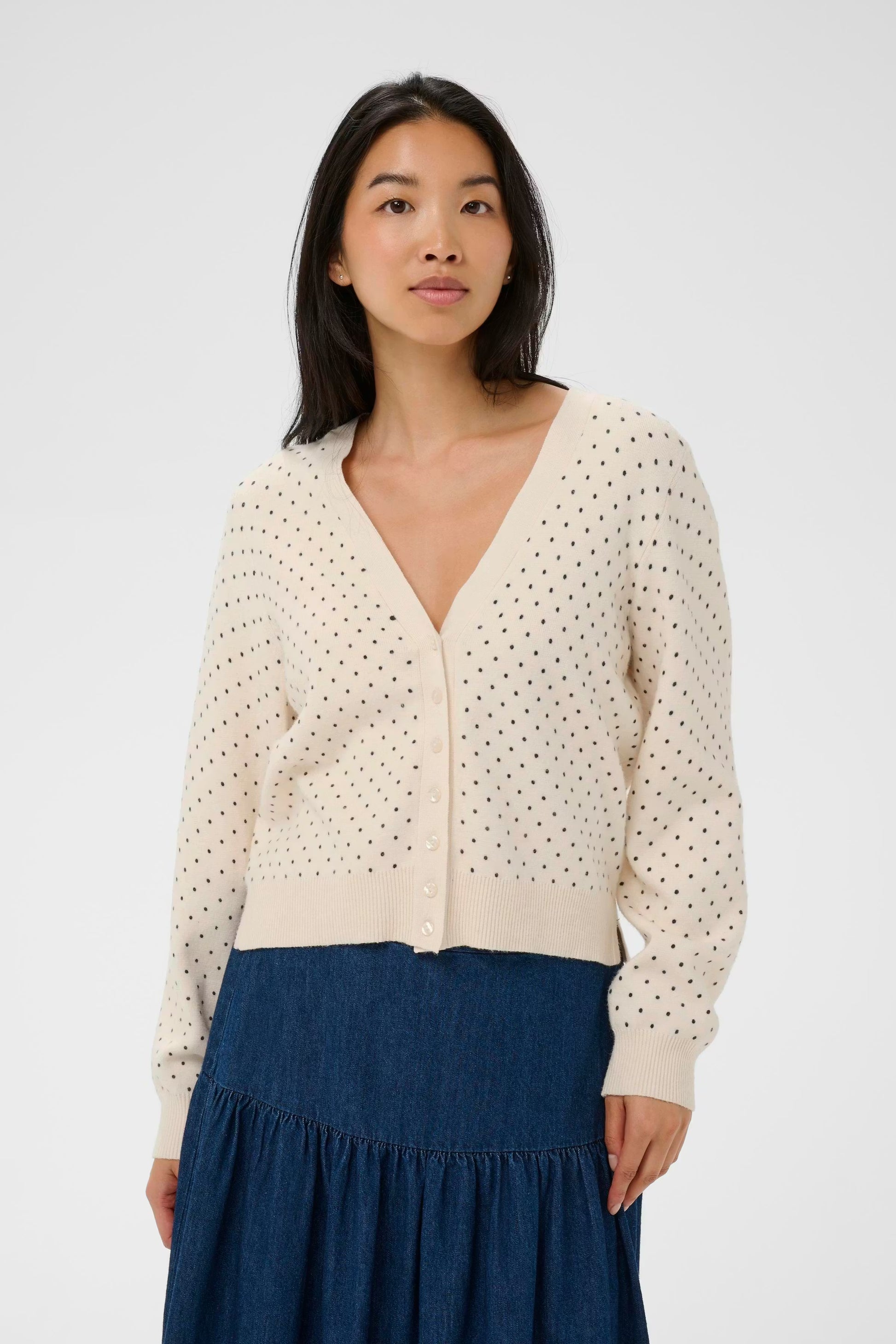 AnessaPW Cardigan