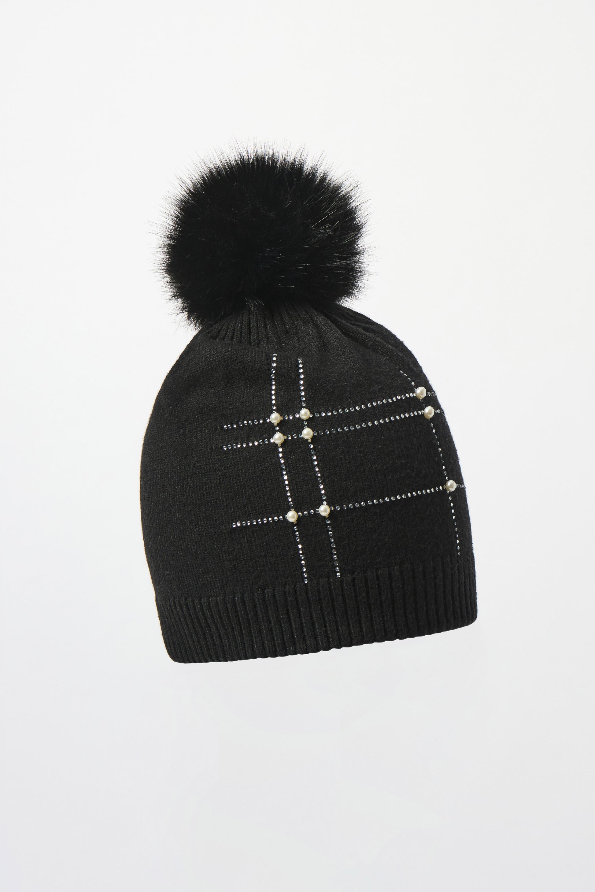 Chapeau pompom perlé