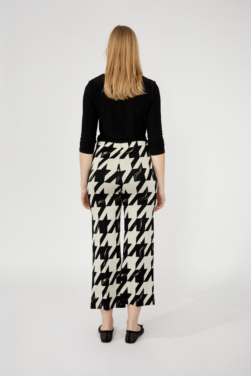 Pantalon pied-de-poule court