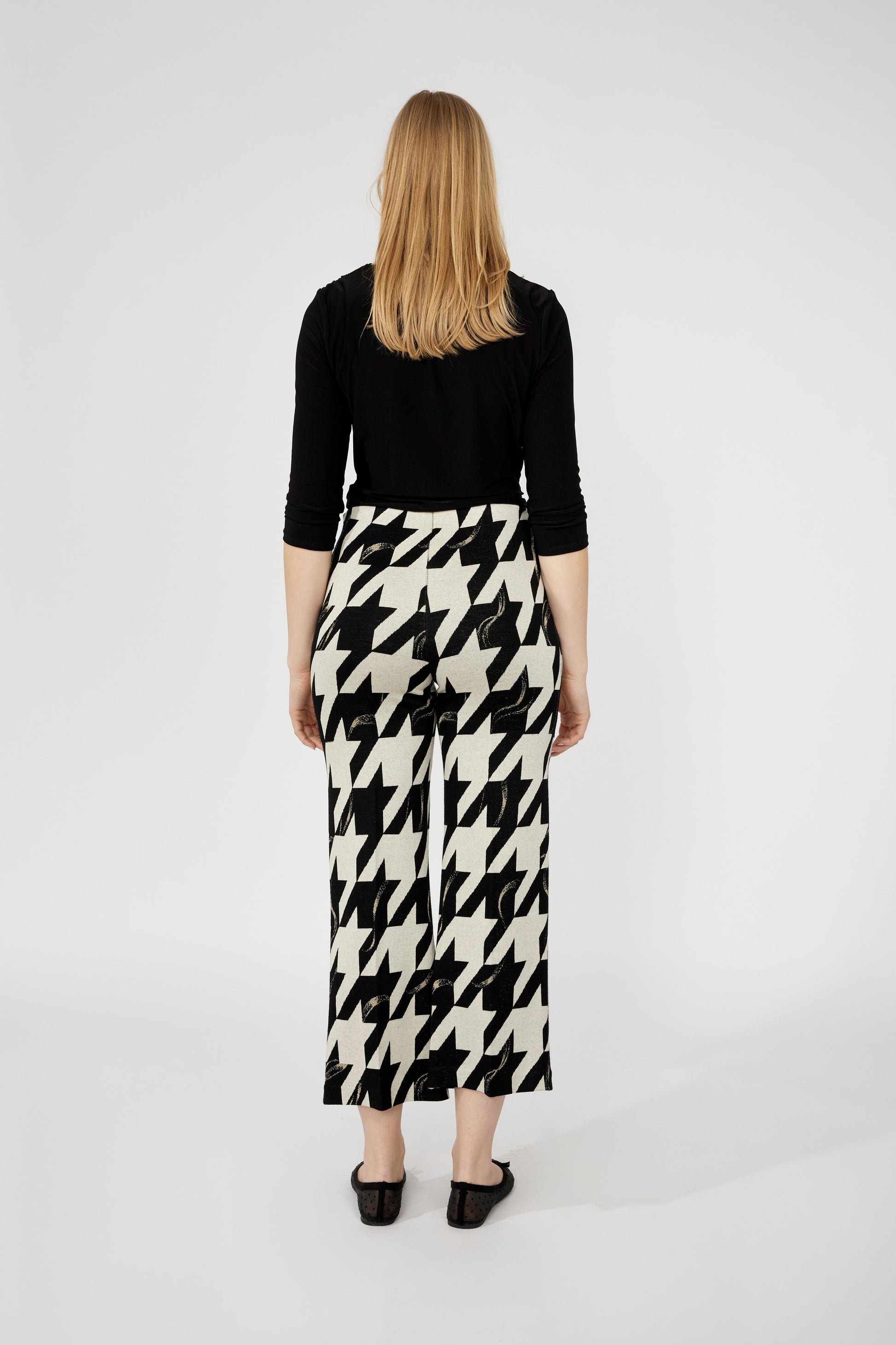 Pantalon pied-de-poule court