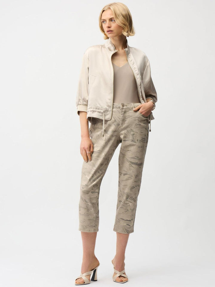 MID-RISE SHORTS