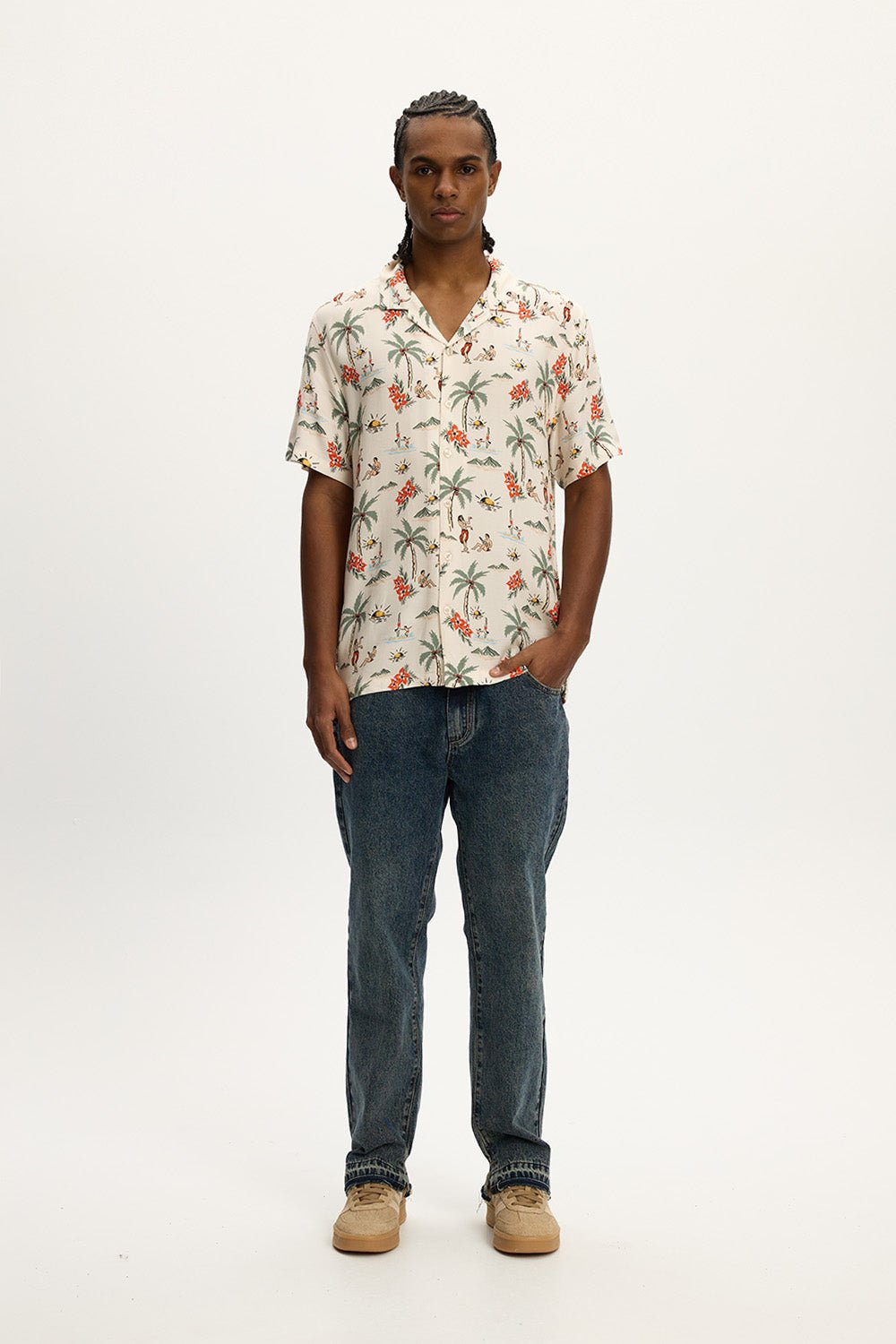 Chemise de plage carrée
