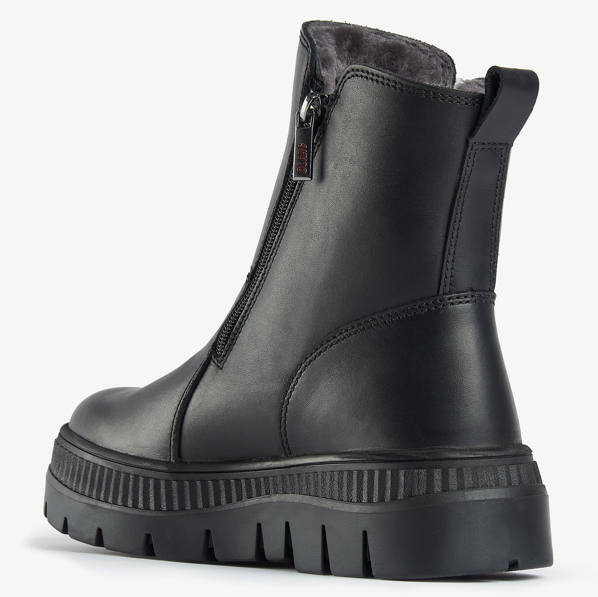 Bottes à crampons