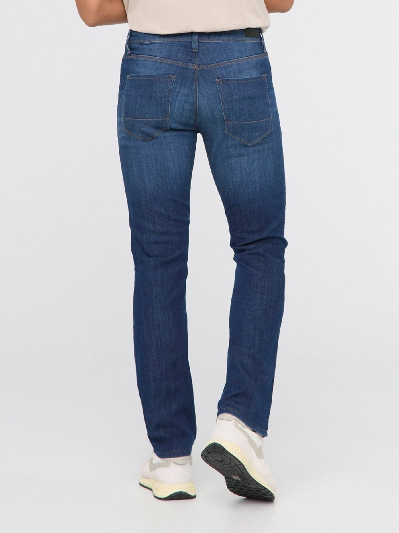 Jeans Performance Denim Lite Slim Straight pour hommes