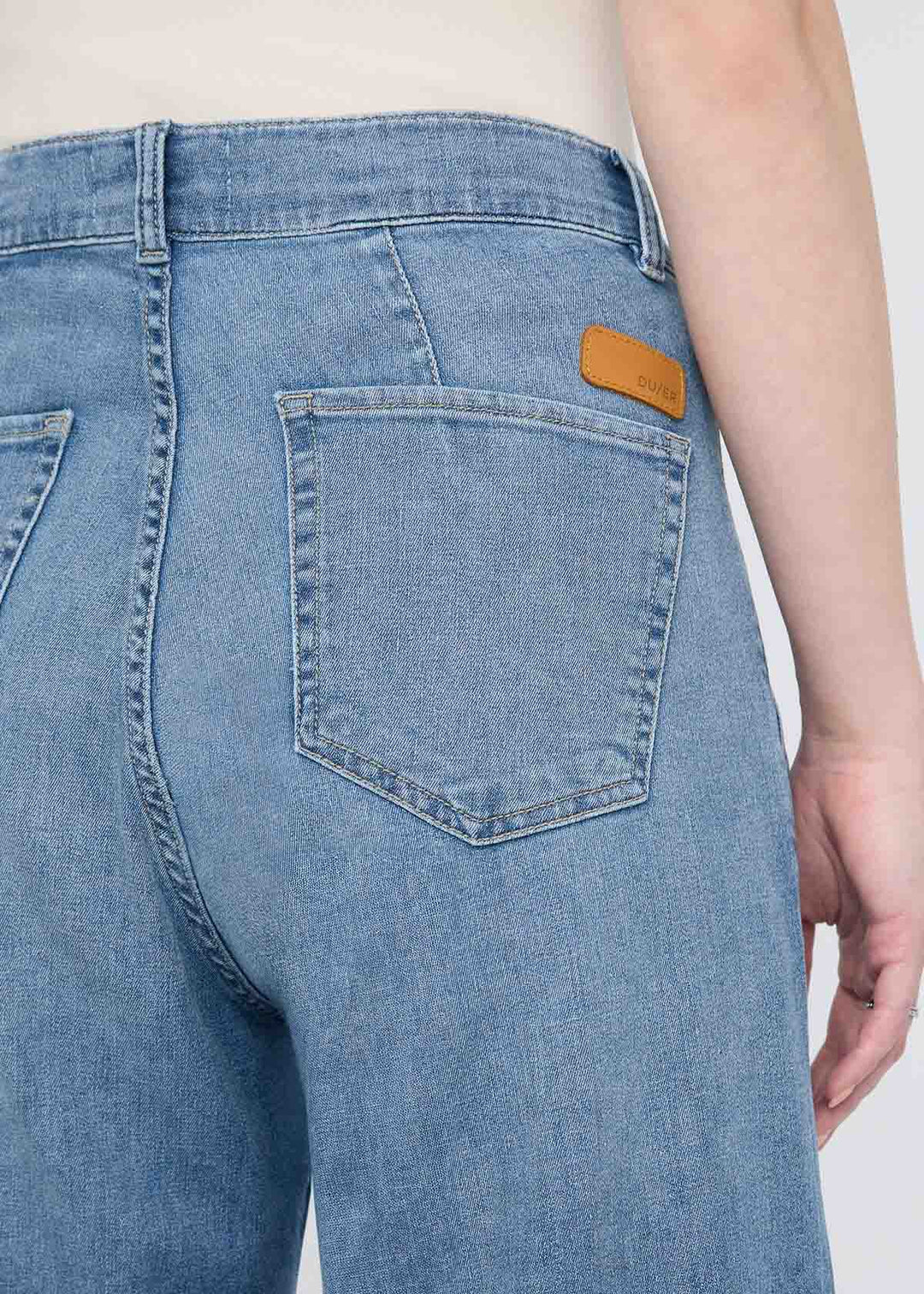 Pantalon plissé en denim performance lite