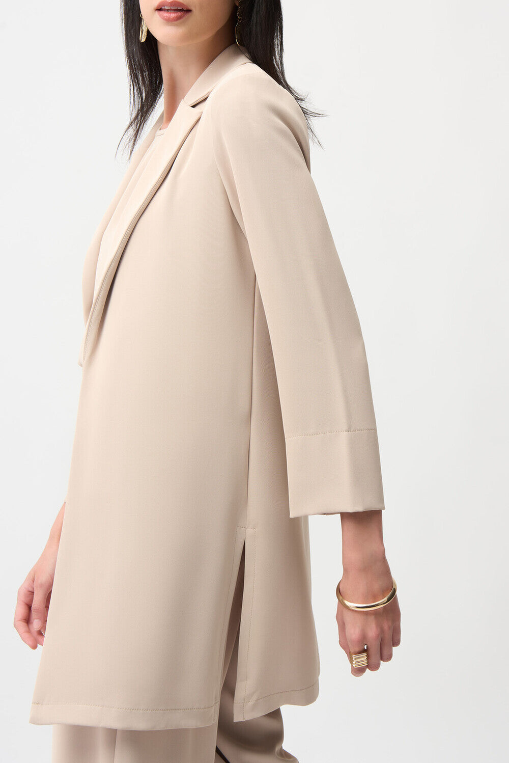 Formal blouse with collar