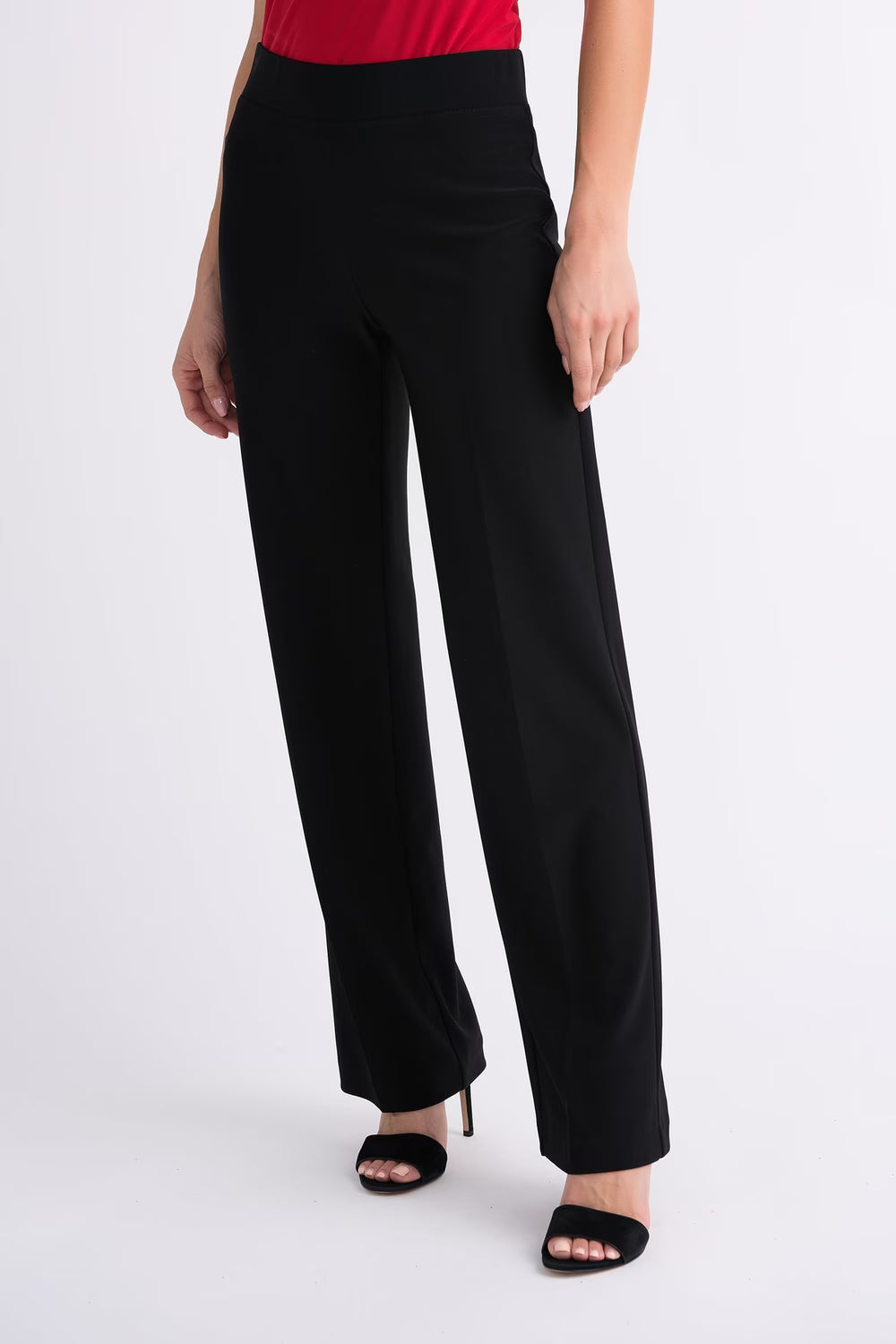 Classic wide-leg trousers