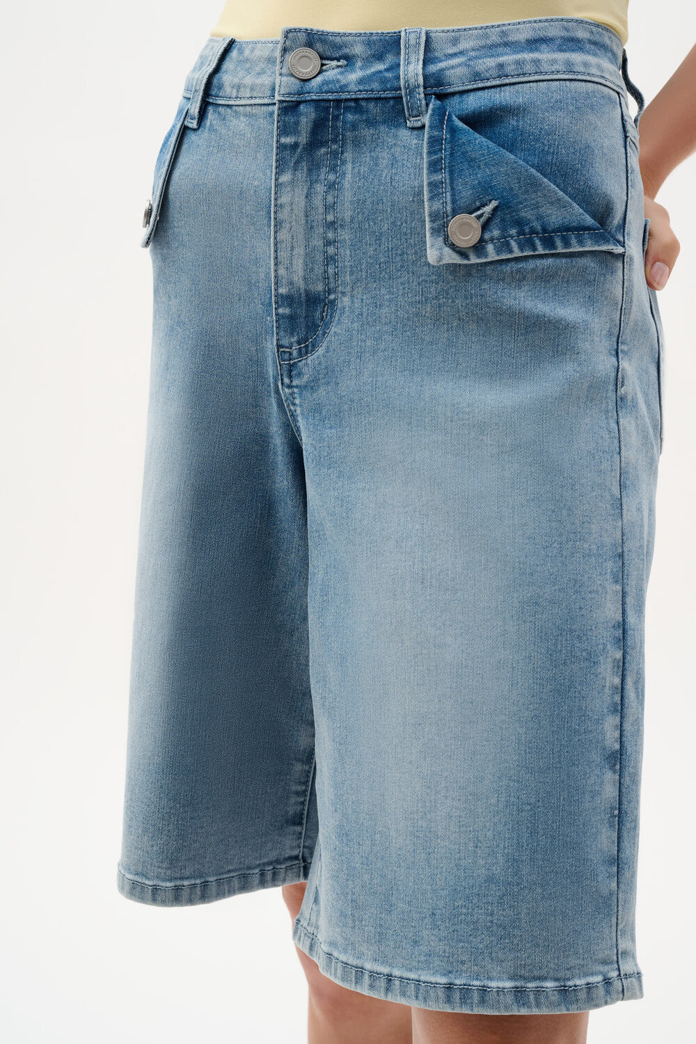 Shorts taille haute longueur genou