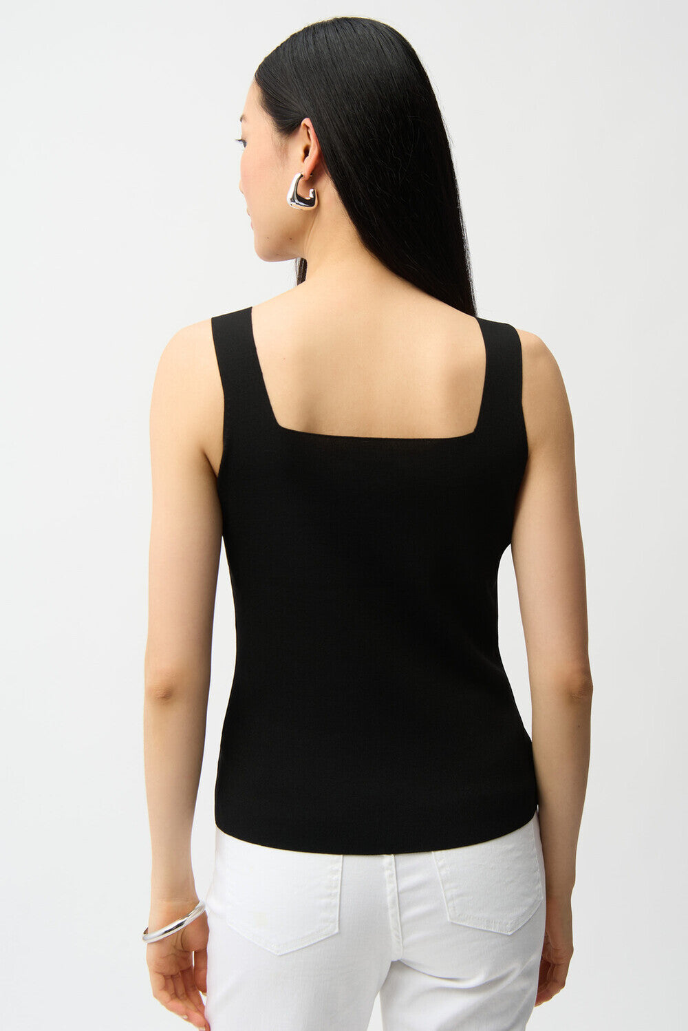 Sleeveless square-neck sweater