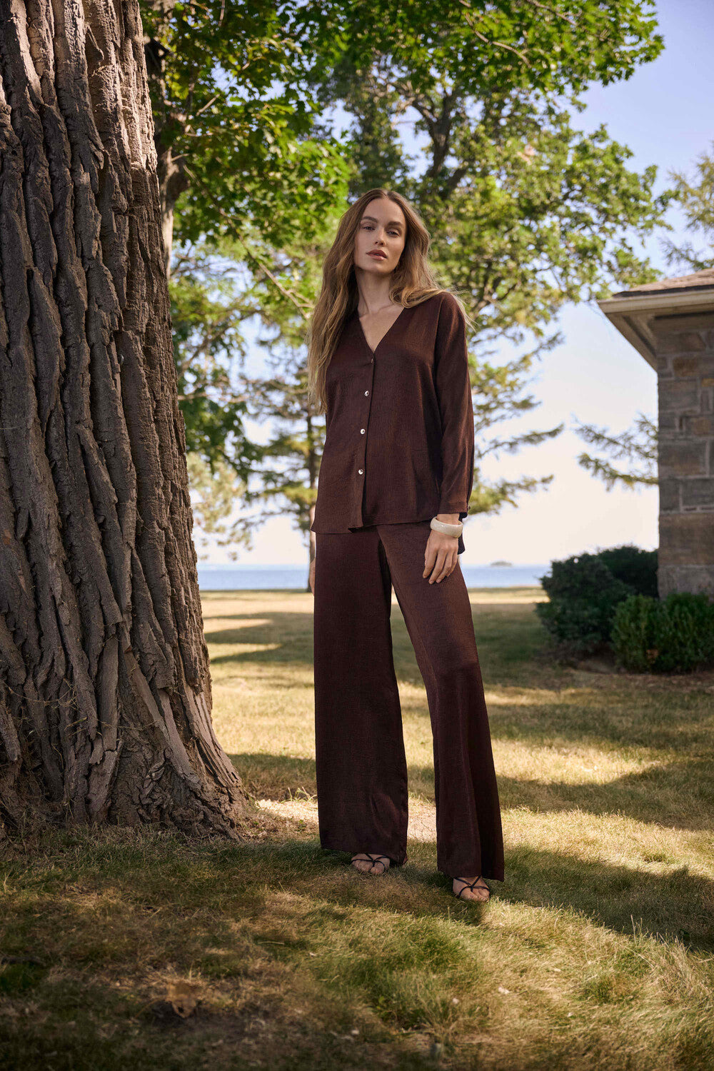 Chemise décontractée col v