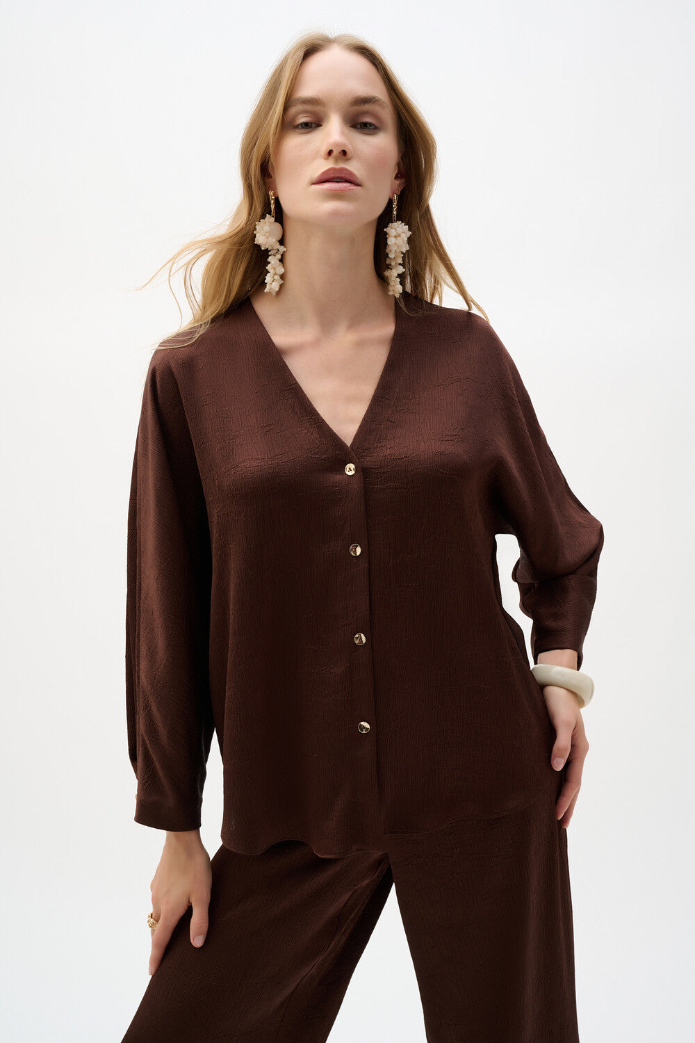 Chemise décontractée col v