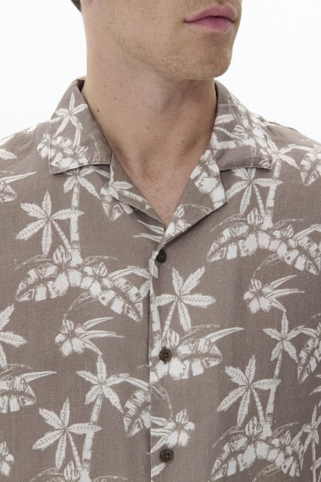 Chemise à manches courtes
